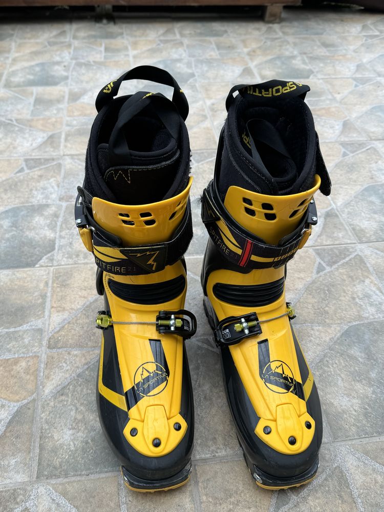 Clapari de tura La Sportiva Spitfire 2.1 Cluj Napoca OLX.ro