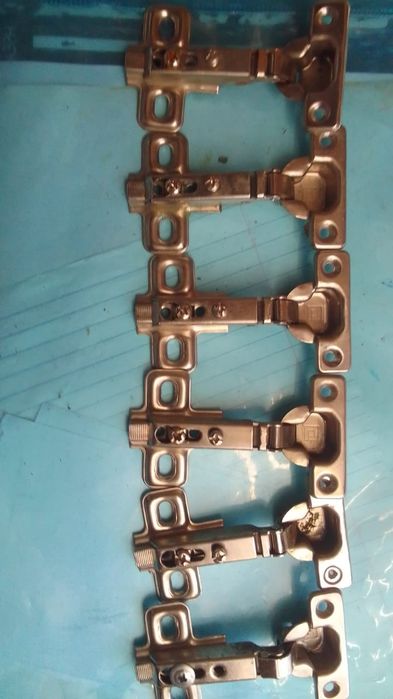 Фурнитура для мебели