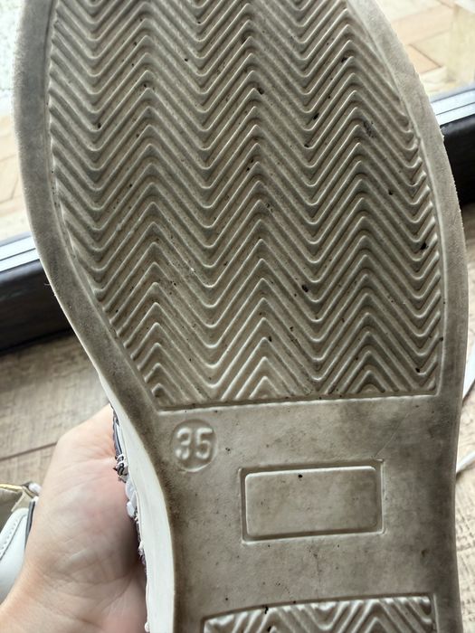 Adidasi ghete dsquared2 35