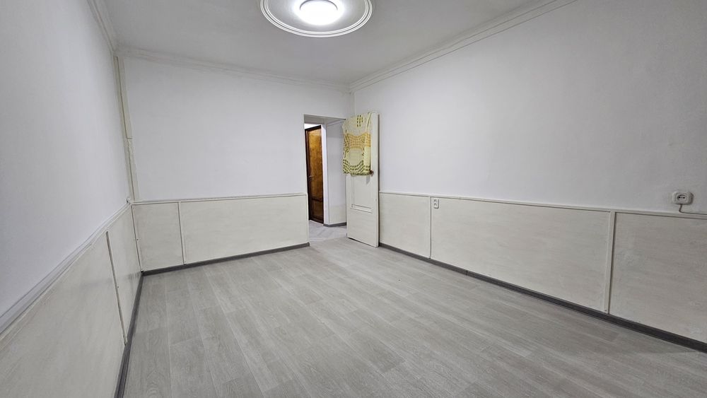 Аренда Квартиры 1 этаж  микрорайон детская больница  вдоль дороги  51