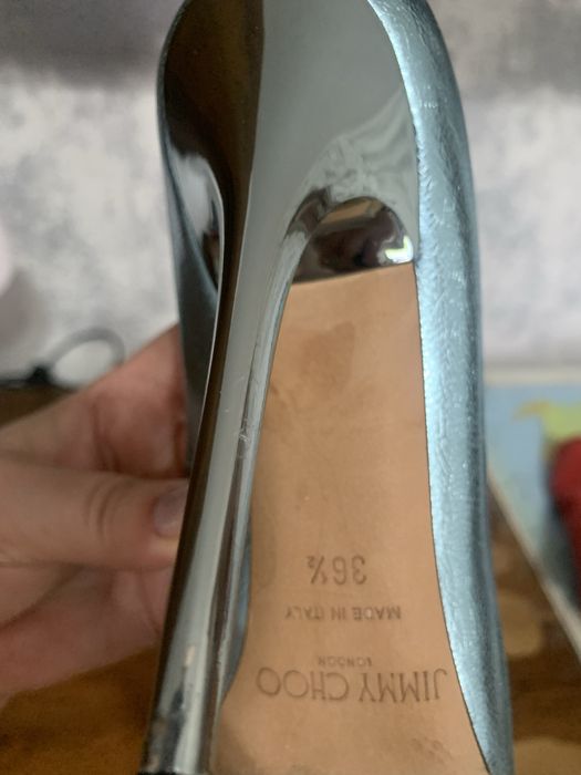 Изящные туфли от Jimmy Choo