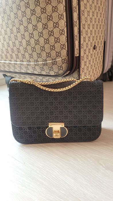 Сумка ,  клачи   ..