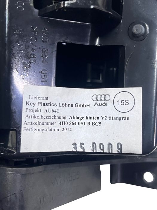 Scrumiera + Priza Audi A8 Iii 4H2, 4H8, 4Hc, 4Hl 2009 - 2018 4H0864051