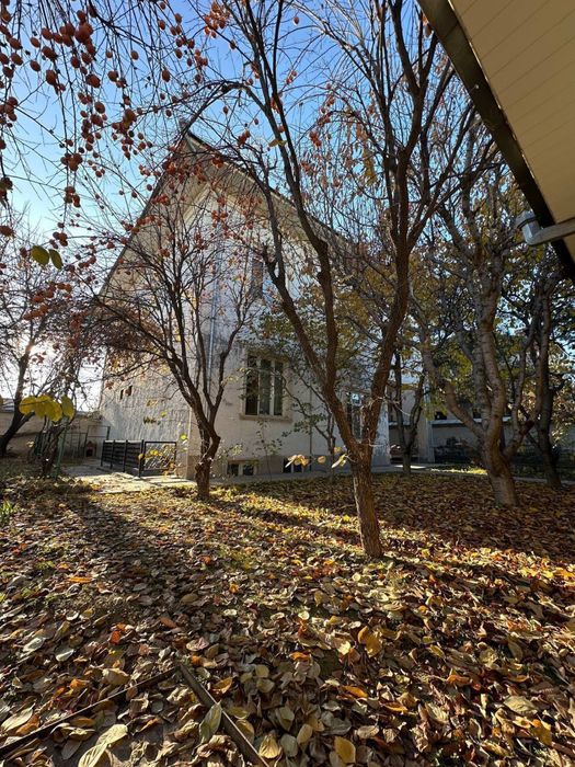 Санпи Угловой участок 12 соток, выходит на Бозсу!