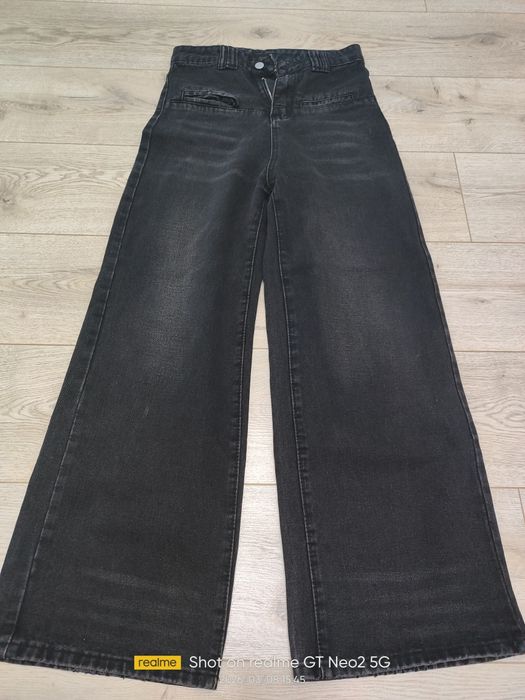 Продам одежду на девочки/девушку рост от 156 до 163