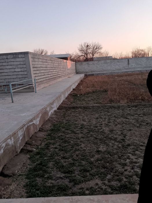 Karmana tumani,Yangiobod m.f,yda yer uchastkasi sotiladi