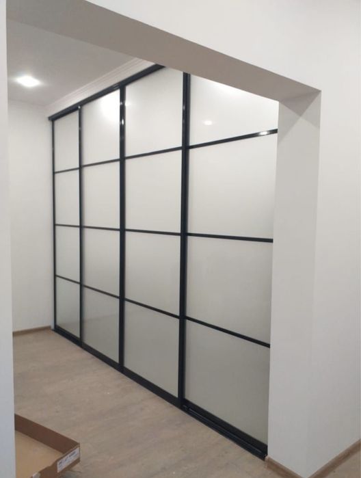 LOFT межкомнатные  перегородки ,раздвижные стеклянные двери,двери купе