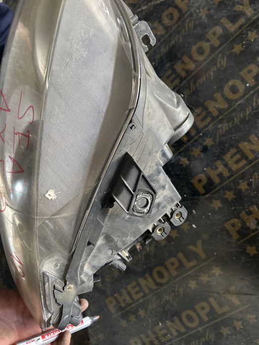 Ляв фар за seat Exeo