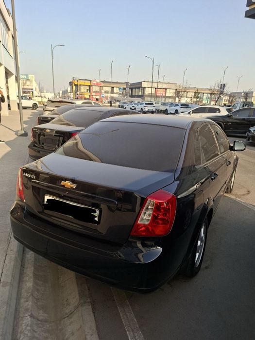 Gentra Style 3-Poz avtomat kredit paasportga 1 kunda