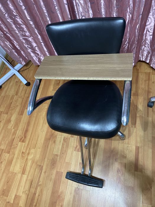 Scaun frizerie/coafor