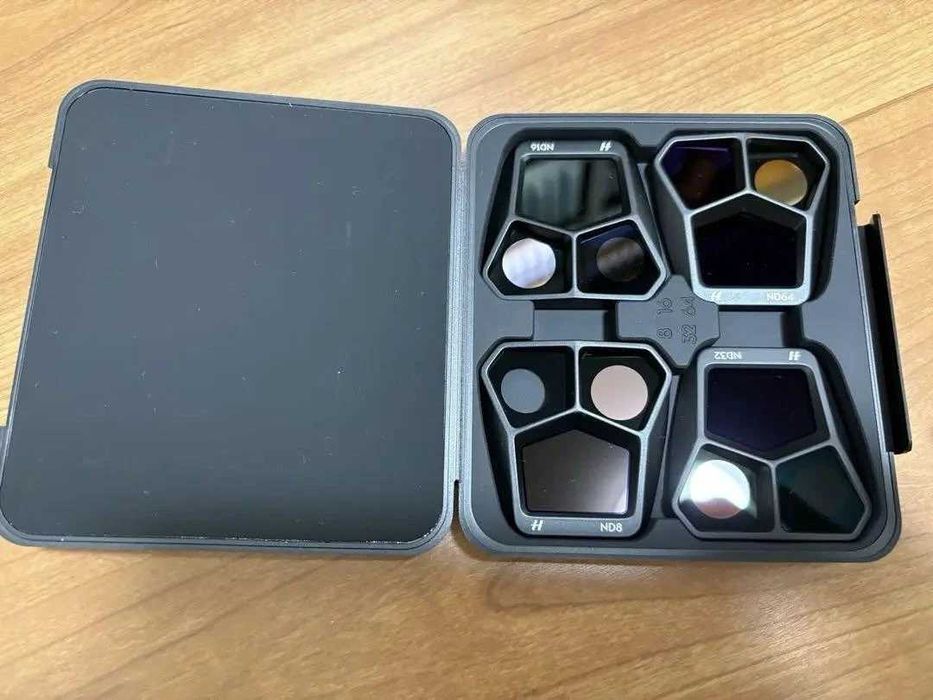 DJI Mavic 3 Pro Fly More Combo Drone. ЩЕ БЪДЕ ДОСТАВЕН ОТ ЧЕХИЯ