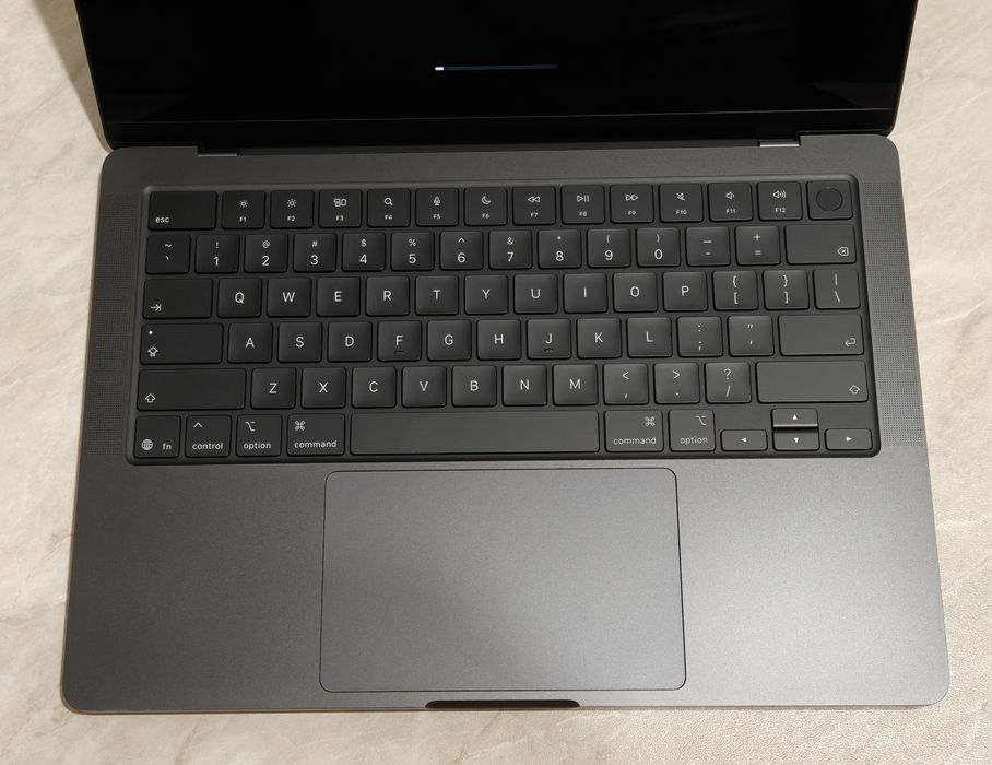 MacBook Pro 14 M5PRO 24/1TB 8 циклов
