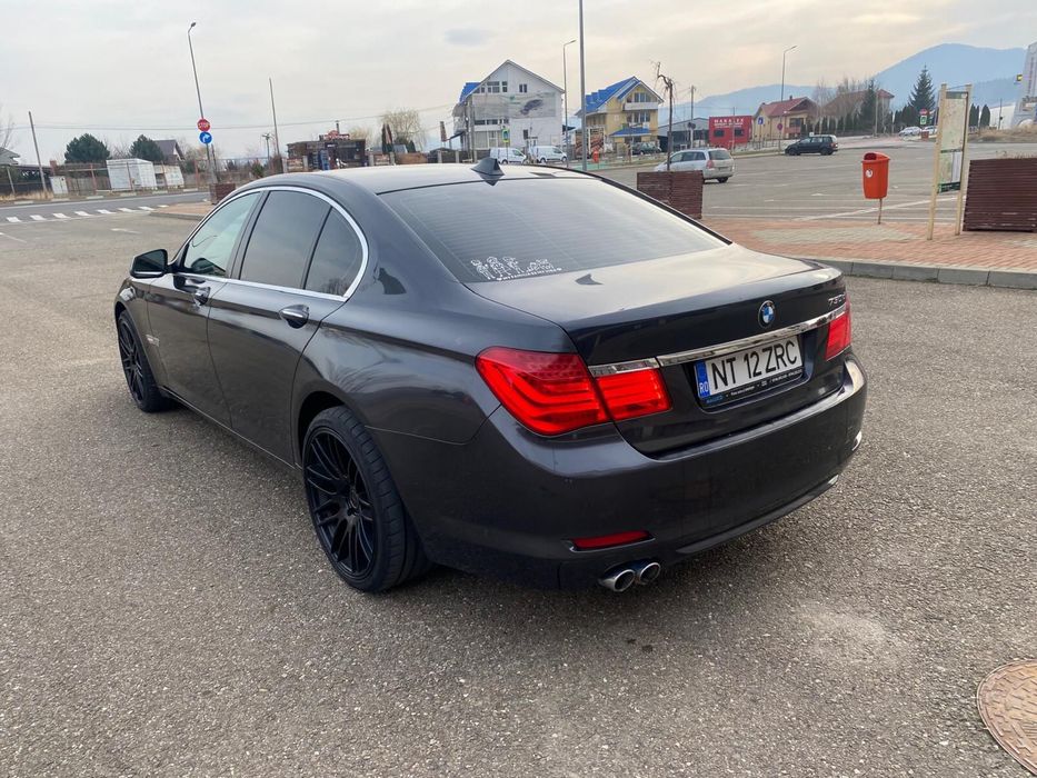 BMW 7 Series 2009 — imagine 2