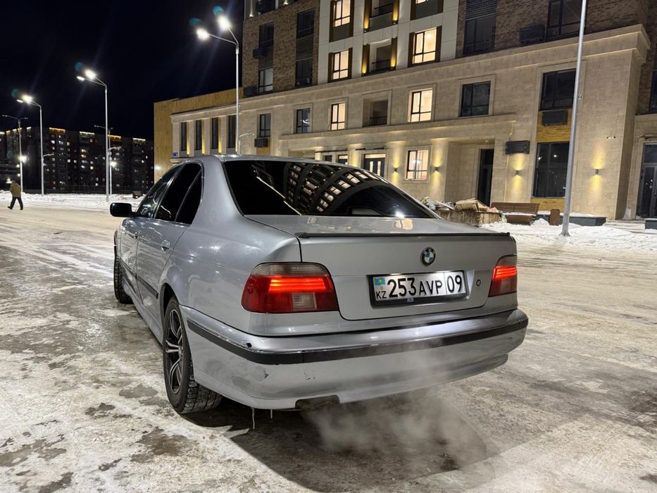 BMW E39 520i 1997 продается