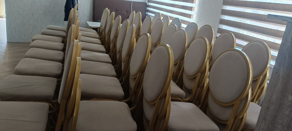 Стулья оптом продам 96 штук