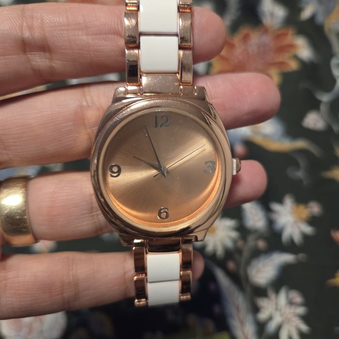 Ceas nou de la Yves rocher