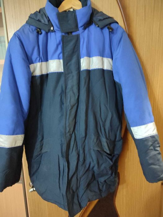 Продам куртку зимнюю