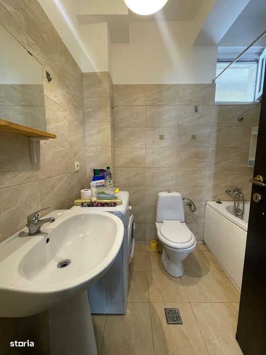 Apartament 3 camere cu curte proprie – gata de mutat!