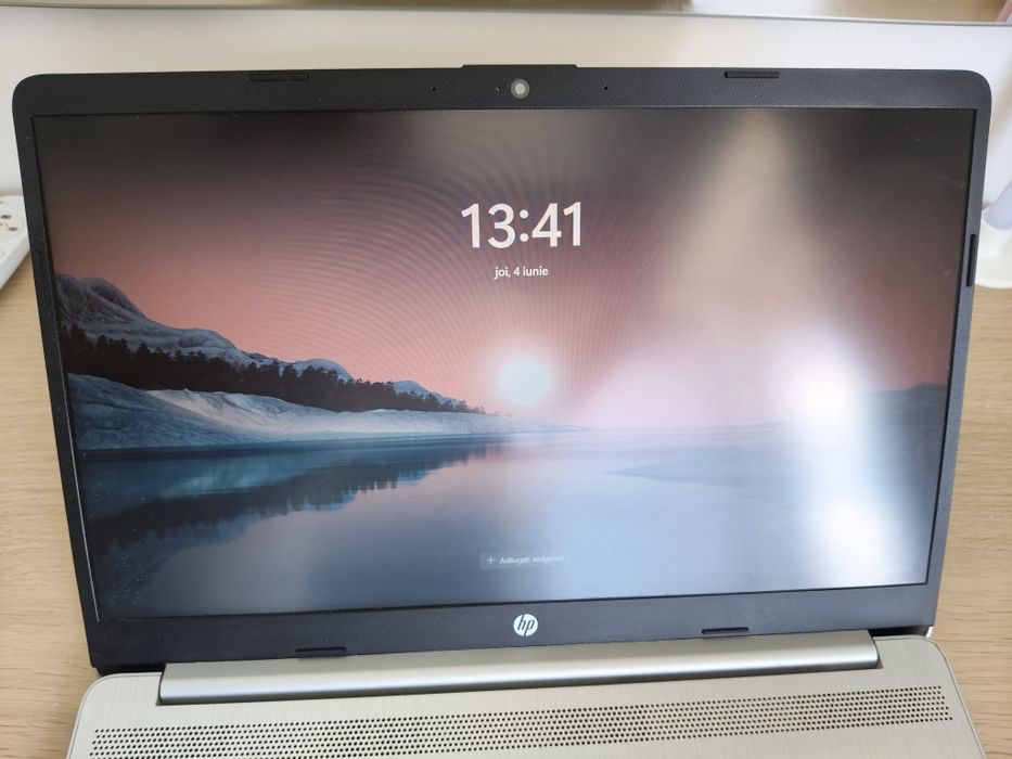 Laptop HP 15-dw0020nq, i3 Gen 8, 8GB RAM, SSD 256GB
