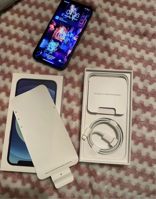 IPhone 12 64gb срочно продам