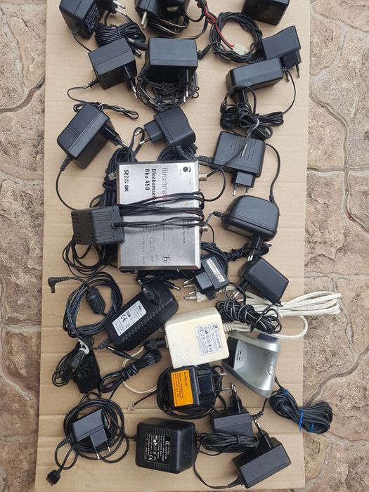 Incarcatoare, alimentatoare retea 3,4,5,6,9,12,15, 24 si 36 v
