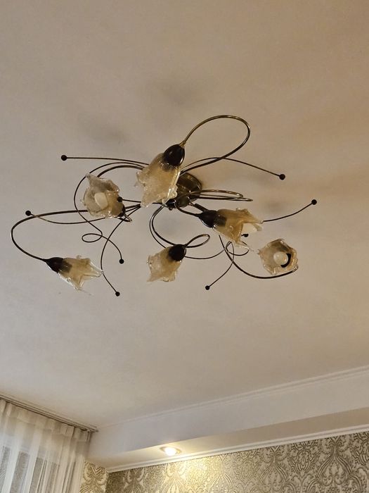 Люстра 6 рожковая для гостиной