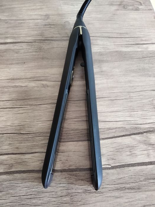 Выпрямитель волос Philips HPS 930/00