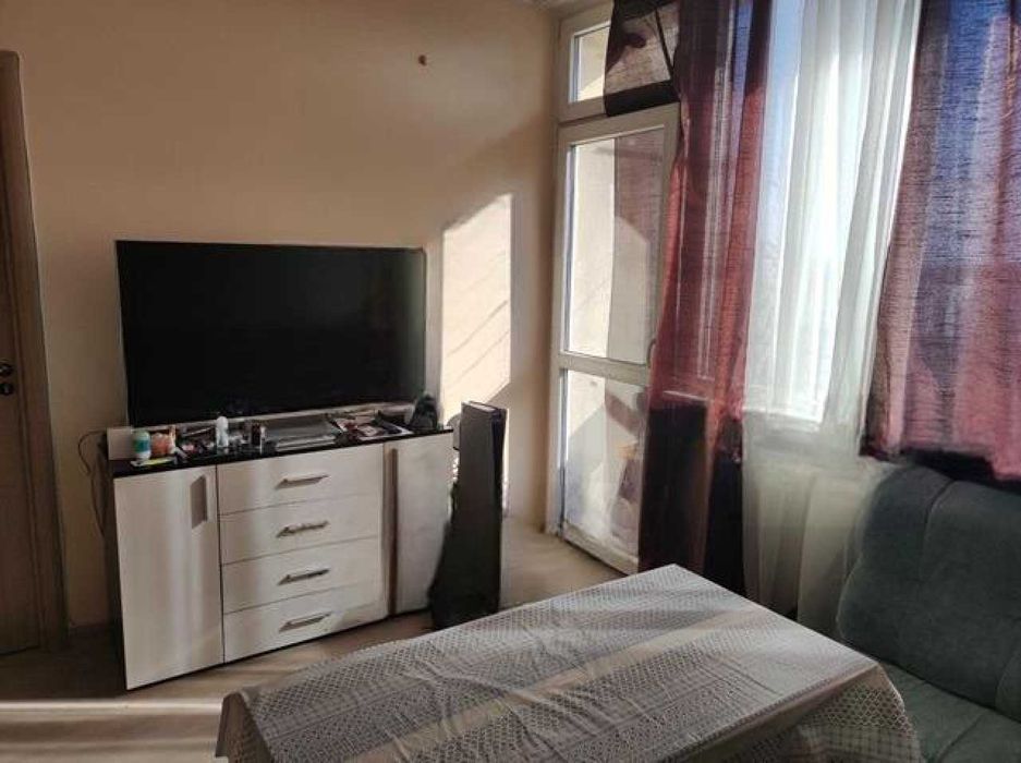 Продава се Едностаен апартамент в Пловдив, Център - 40 кв.м за 1450 €/кв.м - Снимка #1