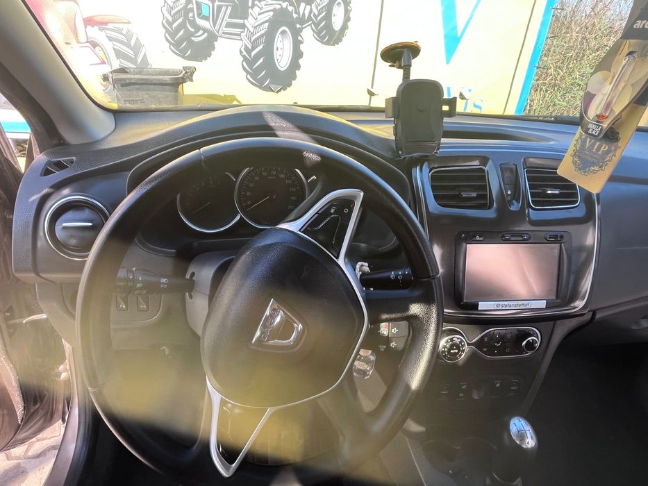 Vând Dacia logan MCV