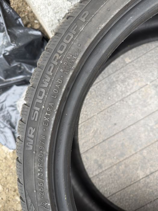 Anvelope Nokian 255/35r20