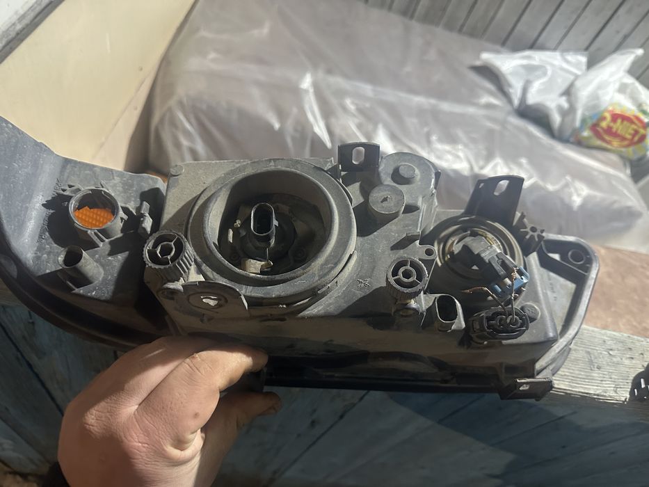 Продам фары BMW e39