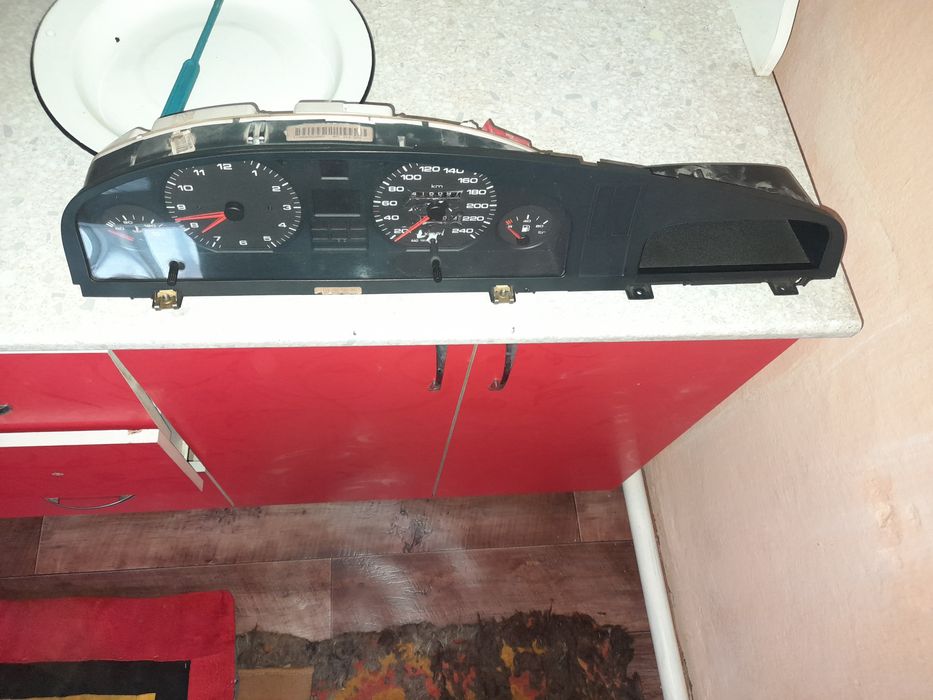 оз колигимде турган прибор