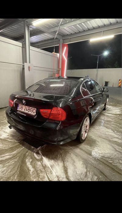 Bmw seria 3 2011