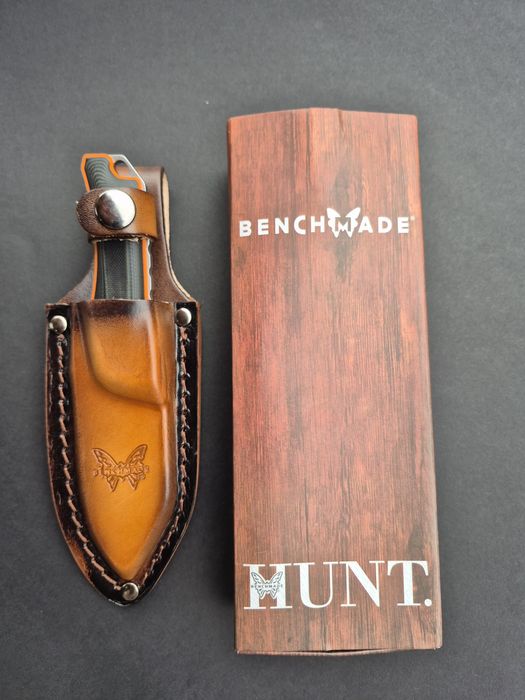 Нож Benchmade 15018 Hunt Saddle Mountain Skinner с кожена кания