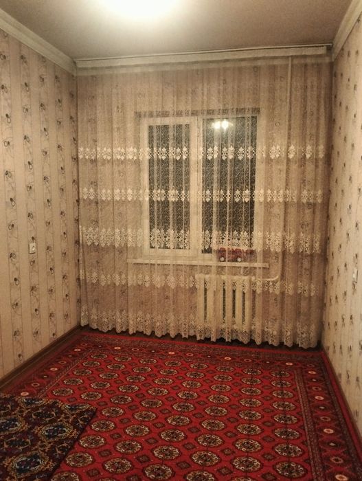 Продается квартира на массиве кара-камыш 1/4