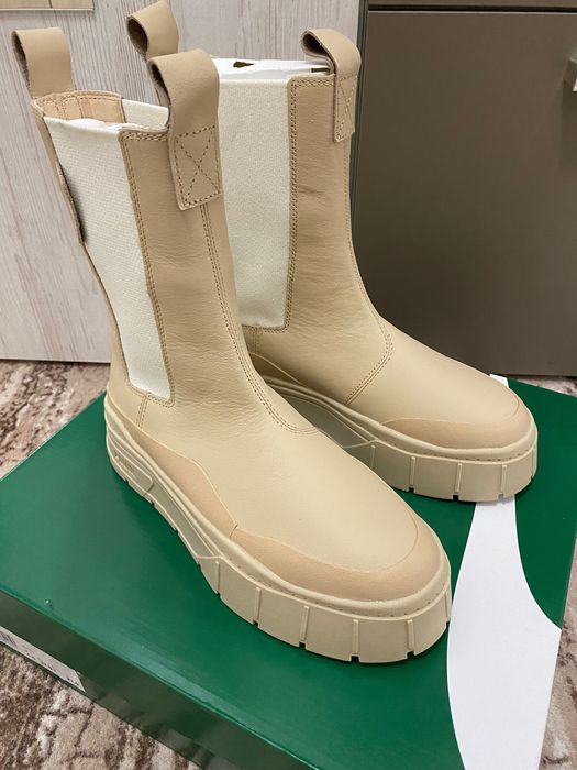 Дамски боти Puma