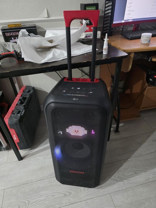 Колонка LG XL7T чёрная