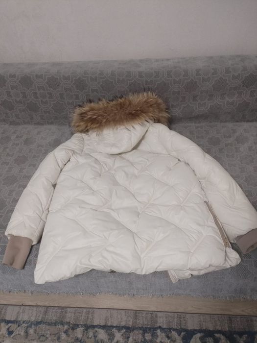 Куртка для девочки подростка