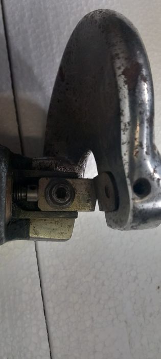 Foarfeca electrica de tăiat tablă AEG