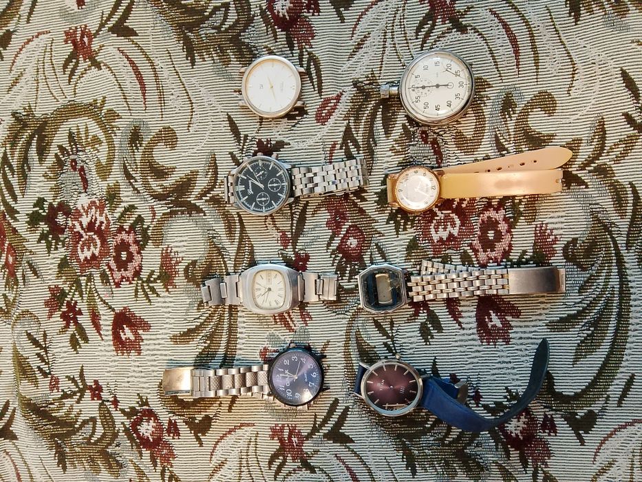 Продам часы ручные