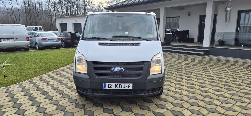 Ford tranzit 8+1 euro 5