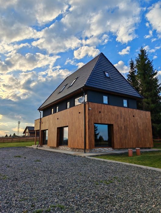 Cabana de vanzare in Belis!