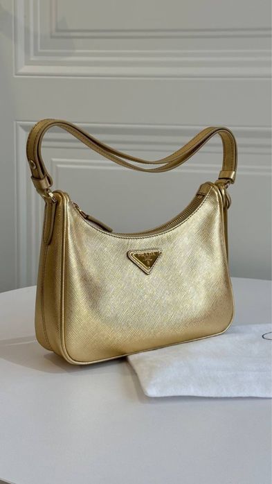 Новая сумка Prada