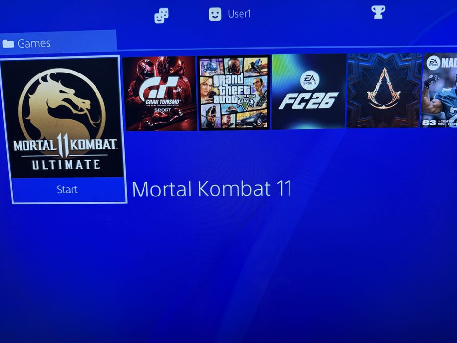 PlayStation 4 / ps4 modat