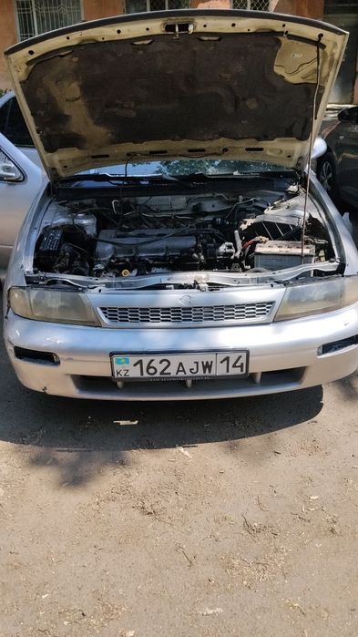 Nissan 1996 блюберд