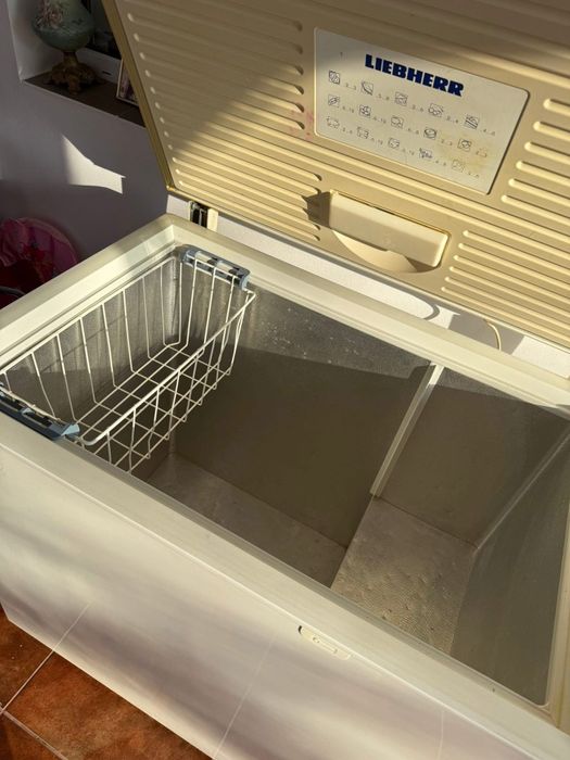 Lada frigorifica LIEBHERR