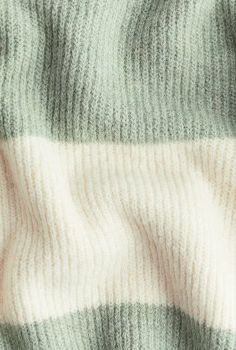 Pulover H&M nou cu eticheta