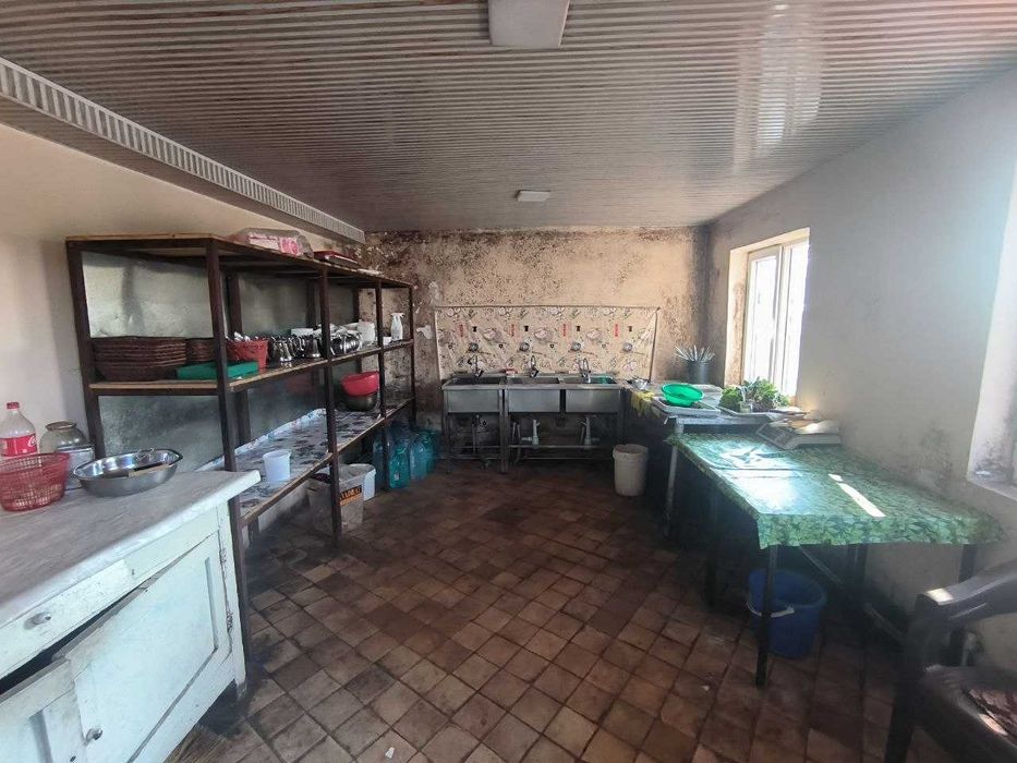 Продается Чайхана и участок на Коравой МСГ, Бостанлыкский район.