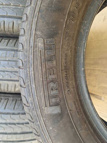 4 Pirelli R17 215/65
летни гуми
DOT1921