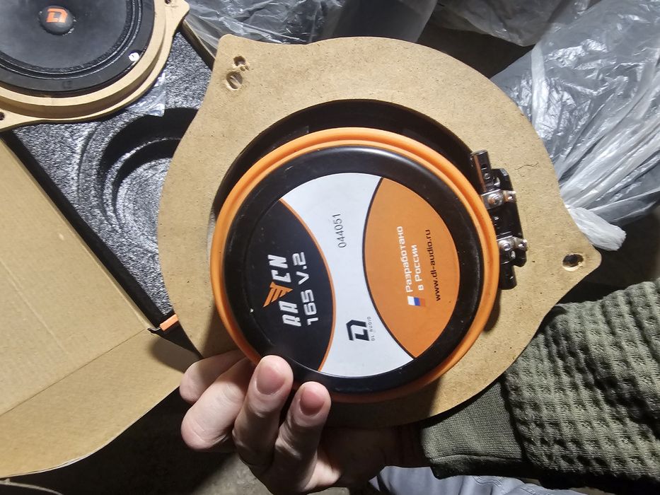 Продам колонки Dl Audio Raven 165